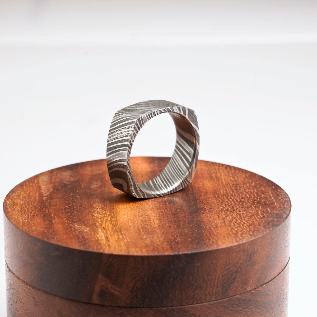 Damascus Ring for Unisex