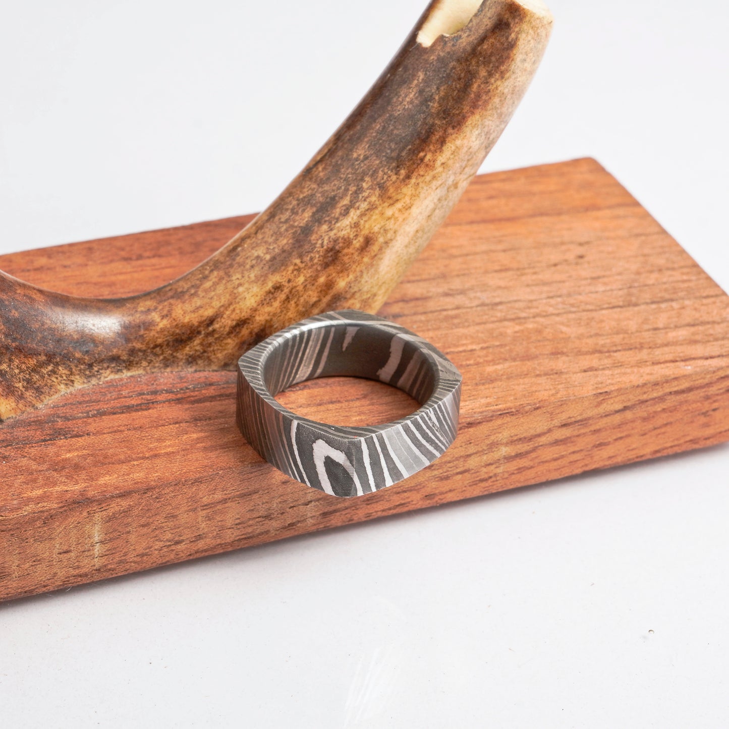 Damascus Ring for Unisex