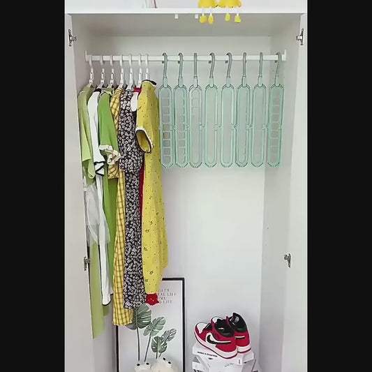 Clothes Hanger 9 Hole Space-saving Fold-able Hanger 360 Rotation Random Colour